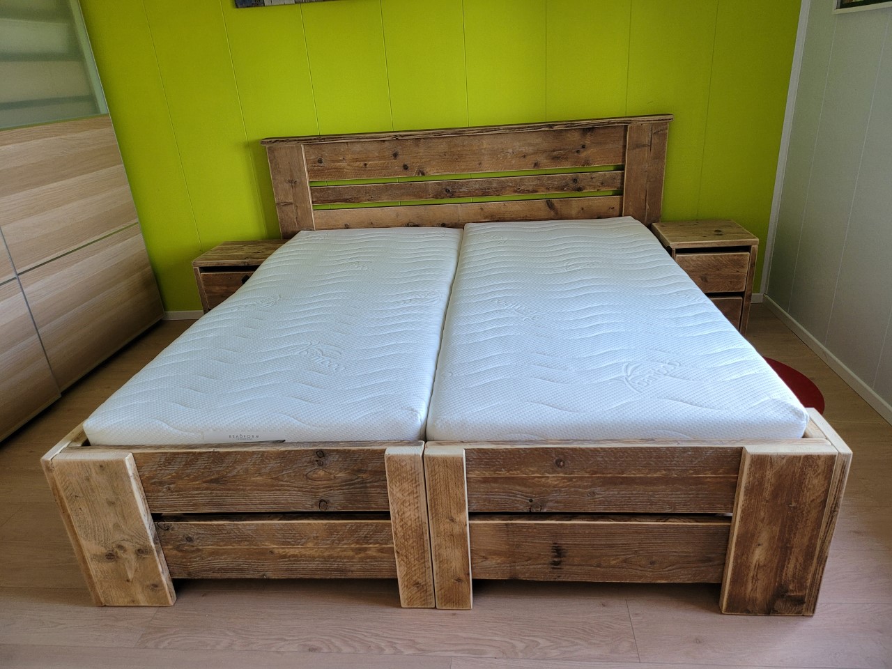 Deelbaar bed kopen hout